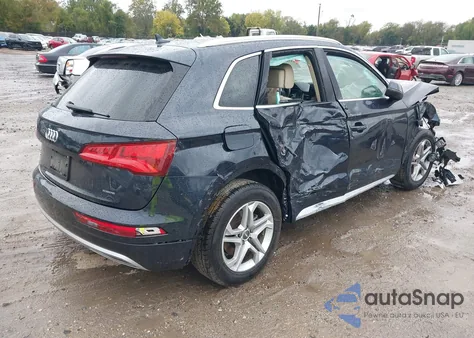 2019 Audi Q5 45 Premium z USA, uszkodzony, nr VIN WA1ANAFY3K2055861